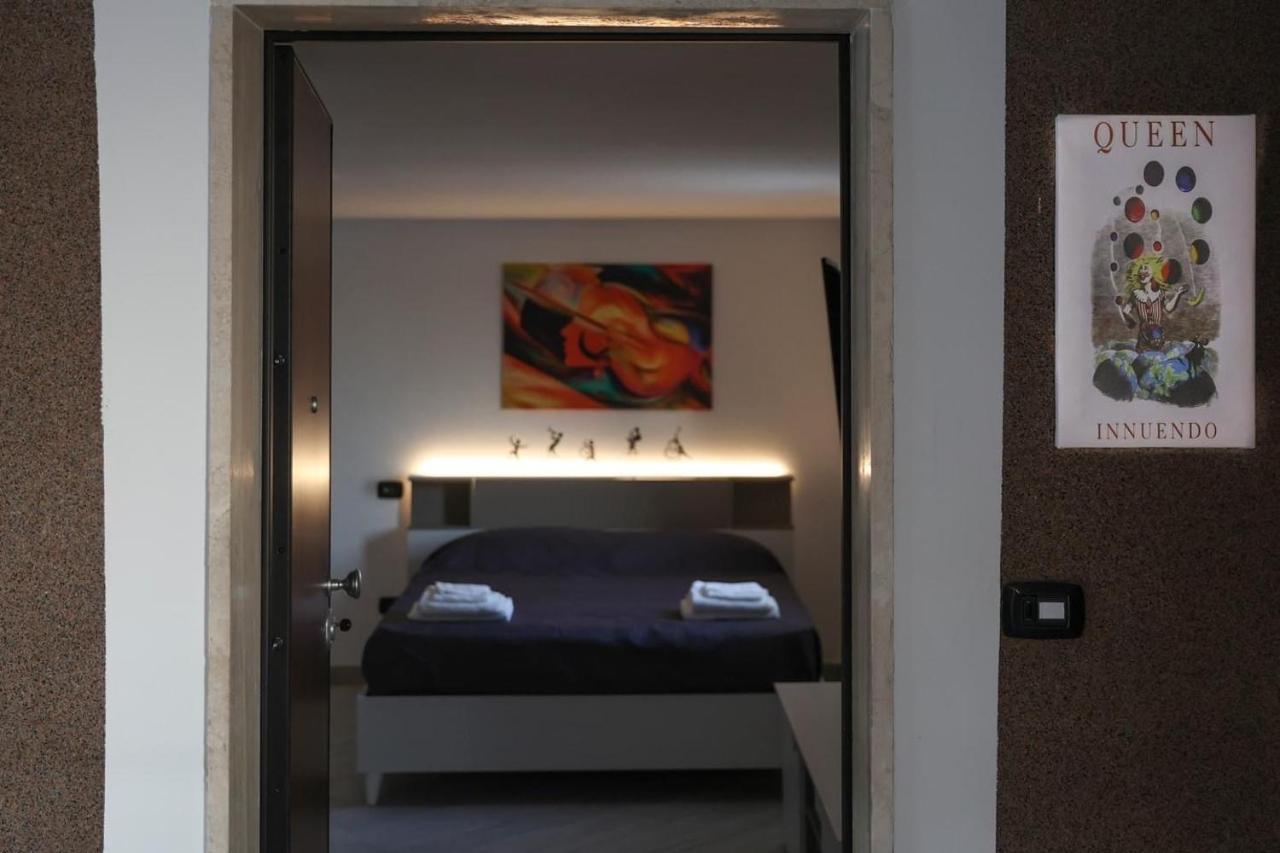 Innuendo La Terrazza House