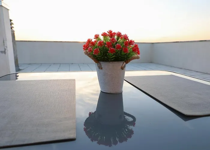 Innuendo La Terrazza House